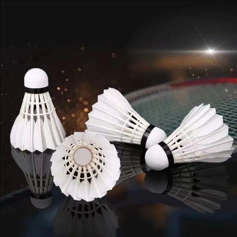 Durable Goose and Duck Feather Badminton Shuttlecocks for Training and Club Use