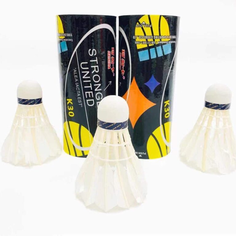 High Elasticity Duck Feather Shuttlecocks 3pcs Pack for Training & Fun