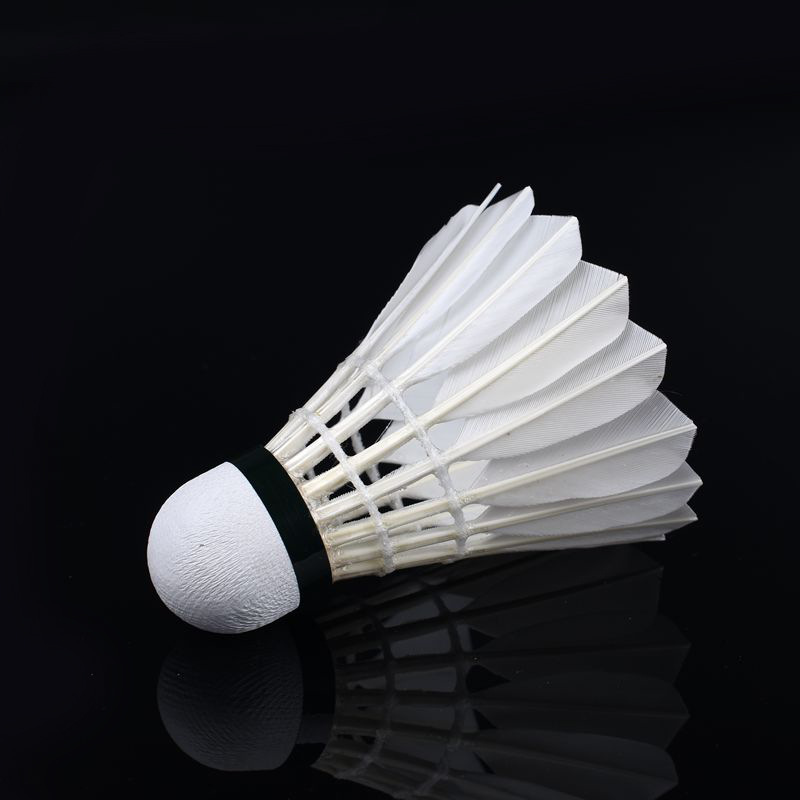 Durable duck feather shuttlecocks for indoor and outdoor training