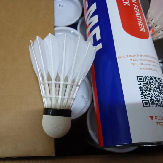 Lingmei 90Pro BWF goose feather shuttlecock with natural cork for tournaments