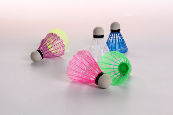  Yooox Mavis 350 Plastic Shuttlecock with Goose Feather and PU Cork