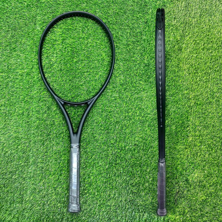 Professional Matte Black Carbon Fiber Tennis Racket with Custom Logo